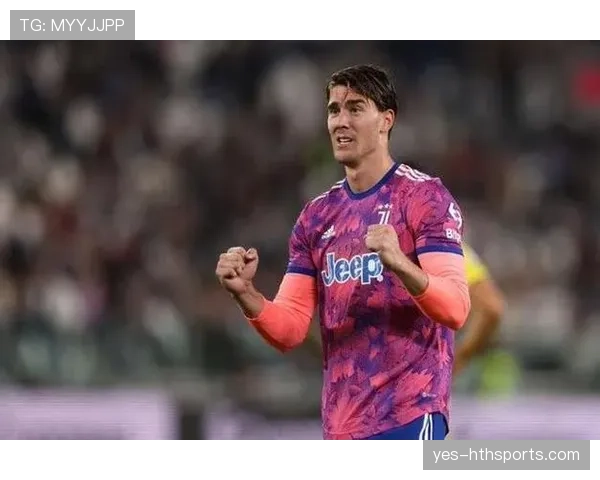 弗拉霍维奇面对顶级中卫时的终结效率与进攻策略解析